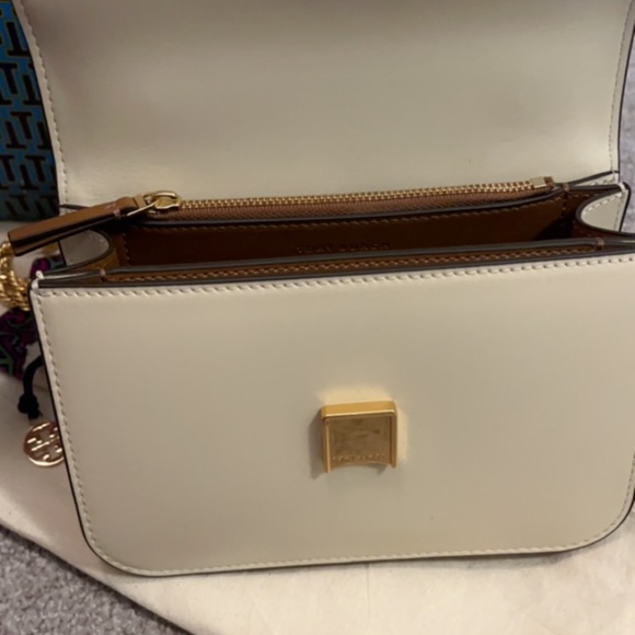 Tory Burch Eleanor handbag - Picture 6 of 11
